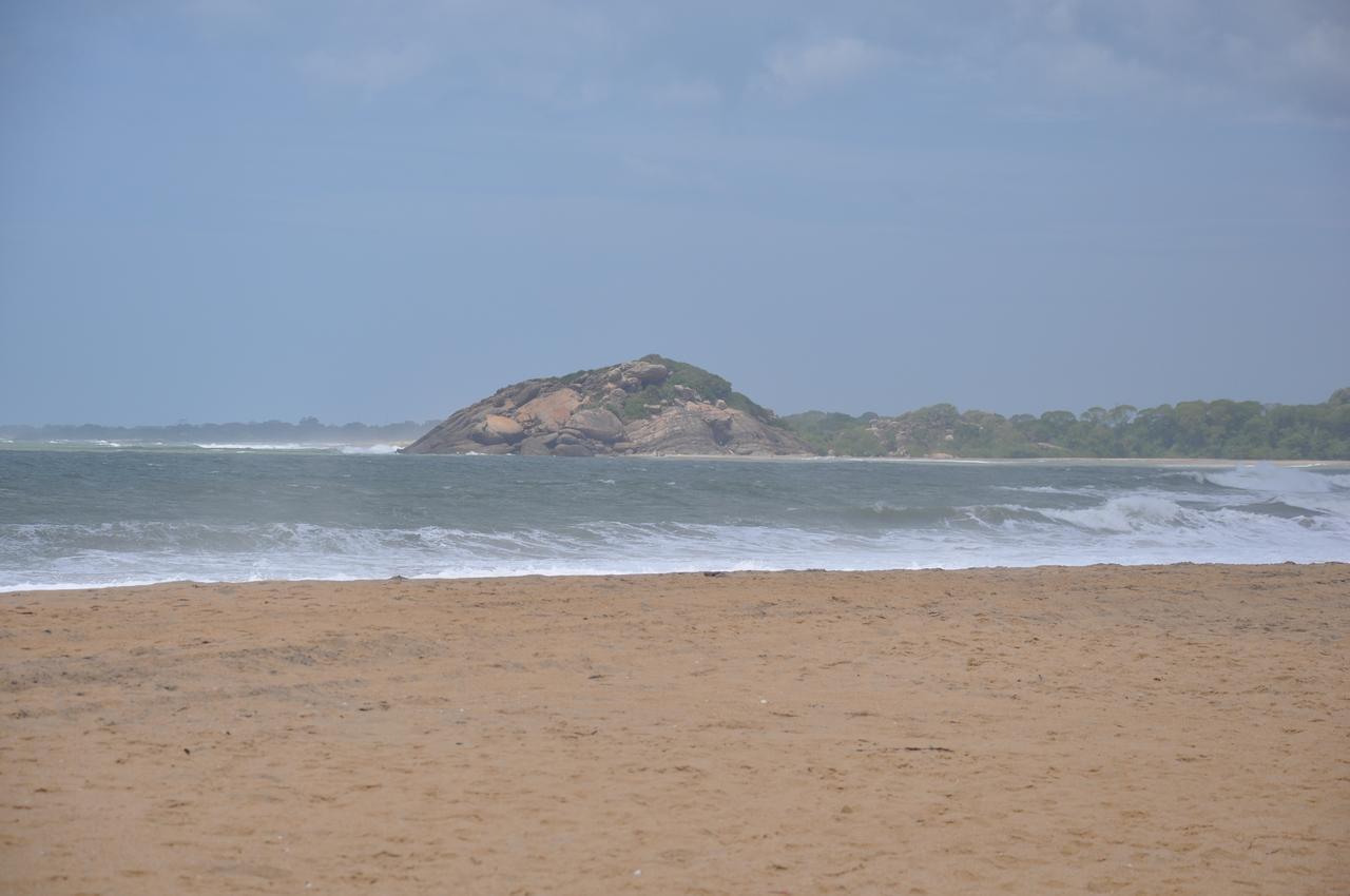 Shim Beach Resort Arugam Bay Kültér fotó